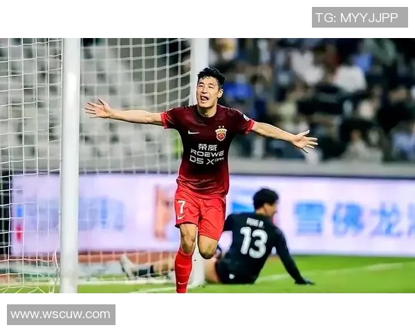 武磊精彩任意球破门助力球队逆转胜利展现个人风采 武磊精彩任意球破门助力球队逆转胜利展现个人风采