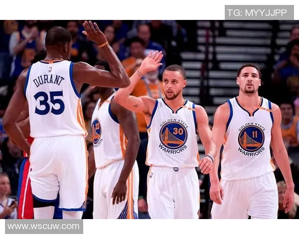 勇士宣布与汤普森续约，实力阵容更加稳固