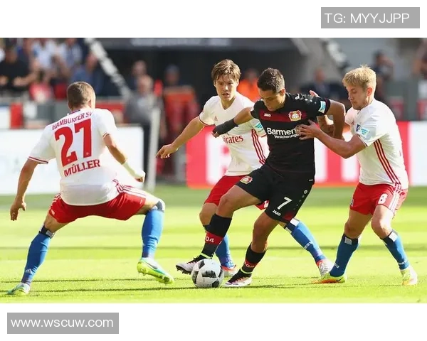 沙尔克04客场大胜纽伦堡,领先优势保持稳定 沙尔克04客场大胜纽伦堡,领先优势保持稳定