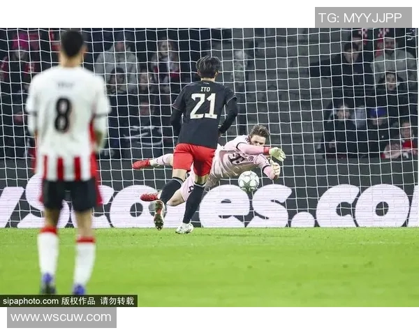 沙尔凯连续破门，助德甲豪门获得胜利